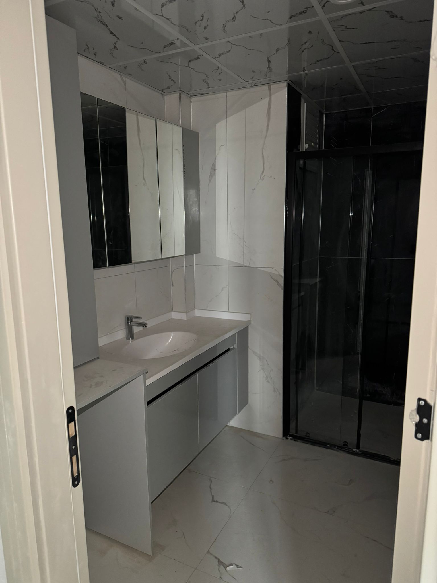 ME KA GROUP'TAN ZAFER YAŞAM KONUTLARINDA SATILIK 4+1 LÜX DAİRE